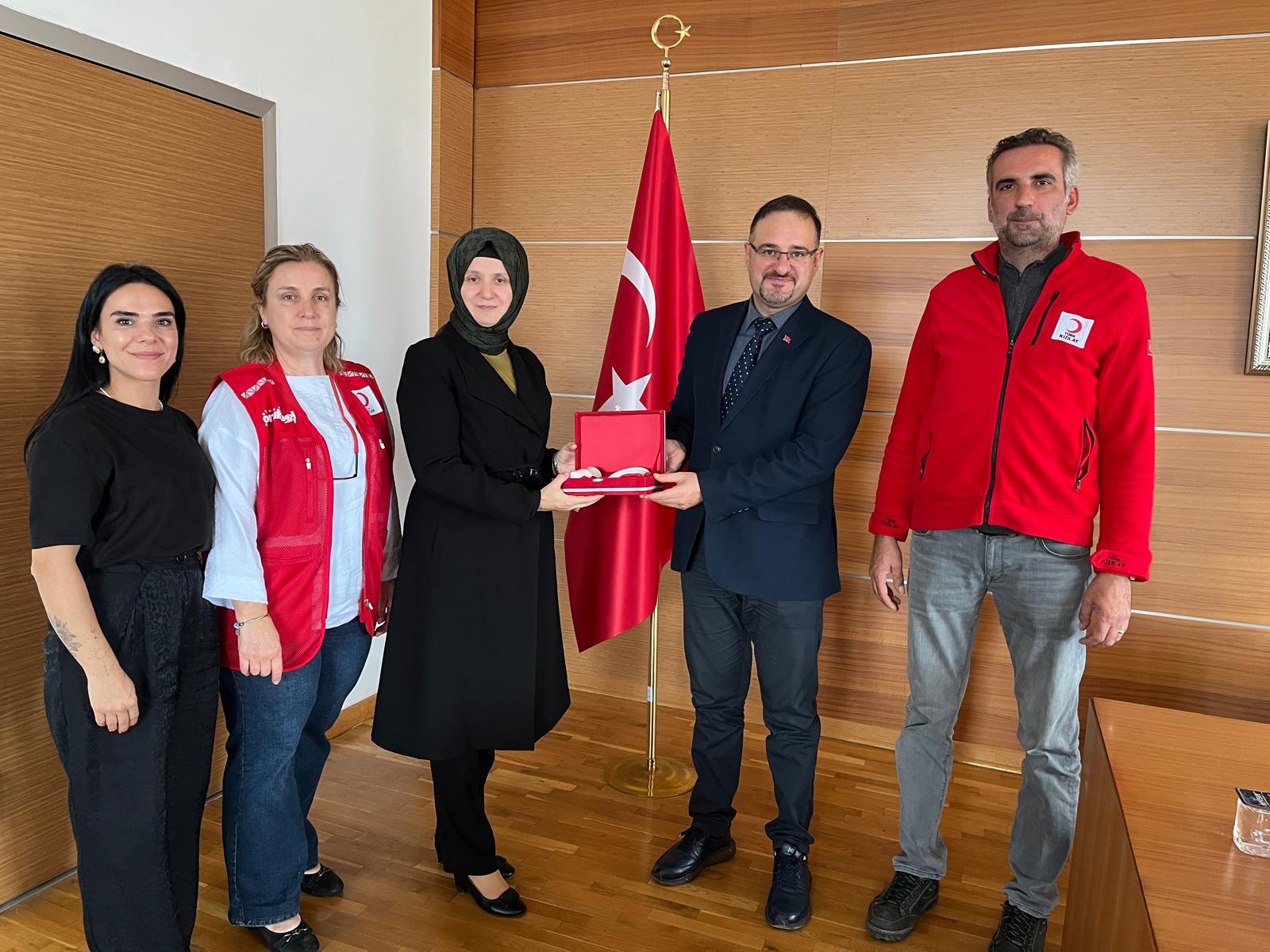 KIZILAY TEKİRDAĞ ŞUBE BAŞKANIMIZDAN ZİYARET