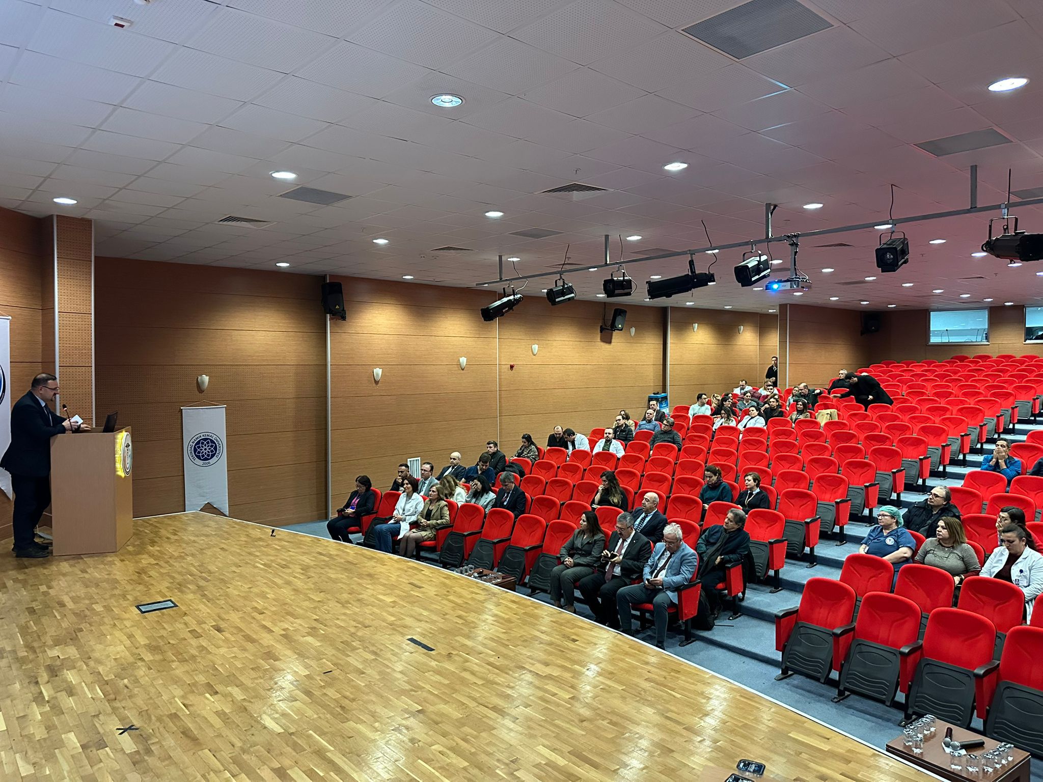 2025 Yılı Hastane Faaliyet Değerlendirme Toplantısı